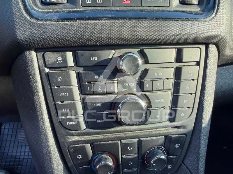 2016 Nissan MICRA