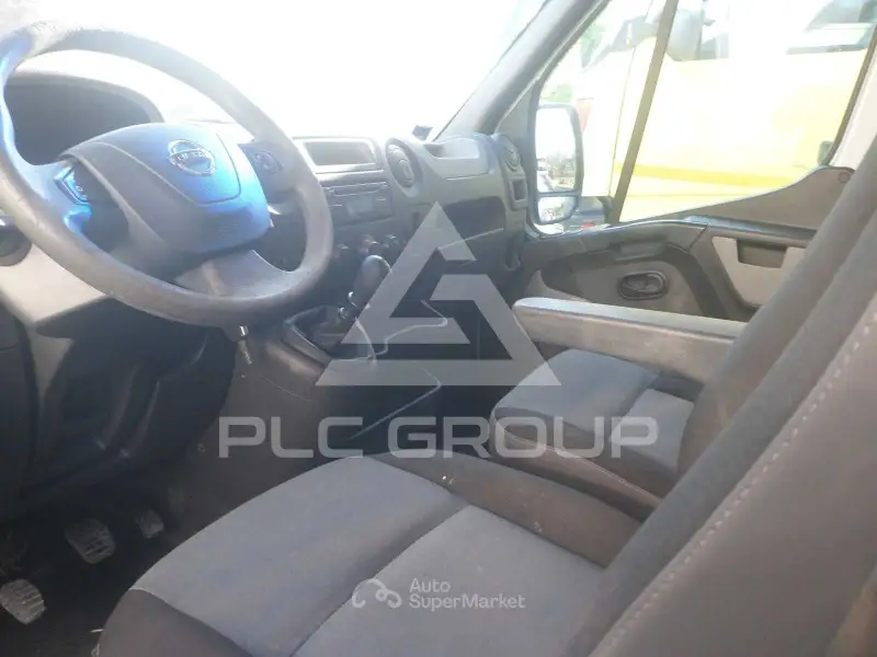 2016 Nissan NV