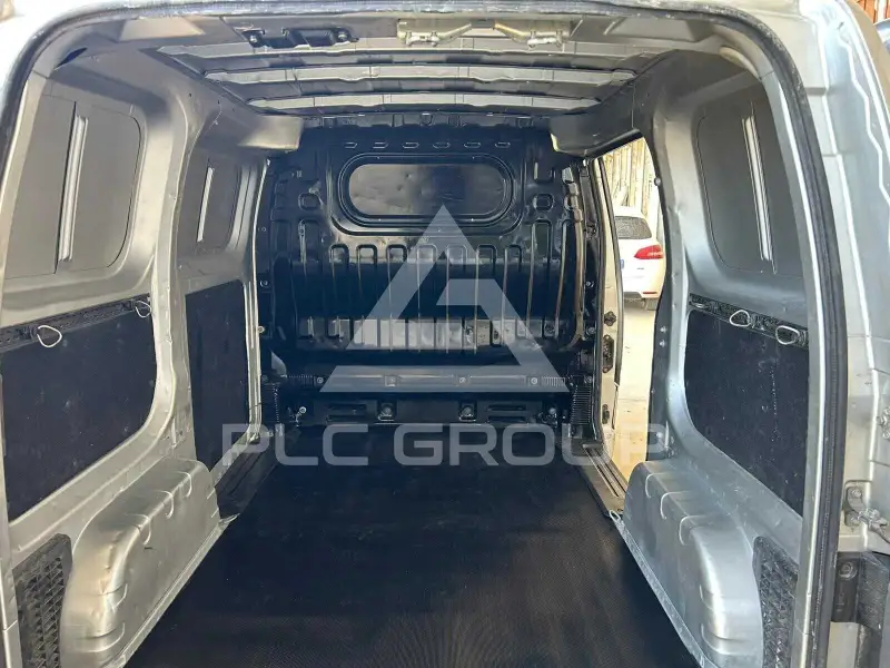 2016 Nissan NV