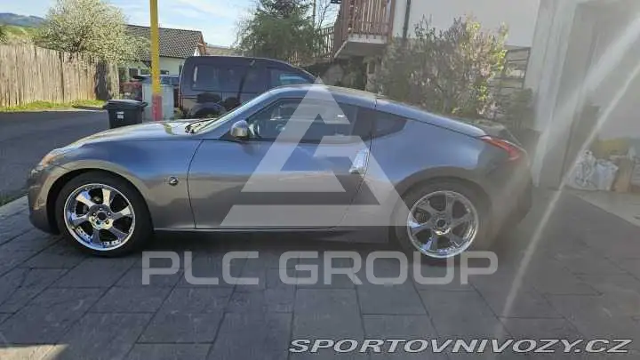 2016 Nissan Z