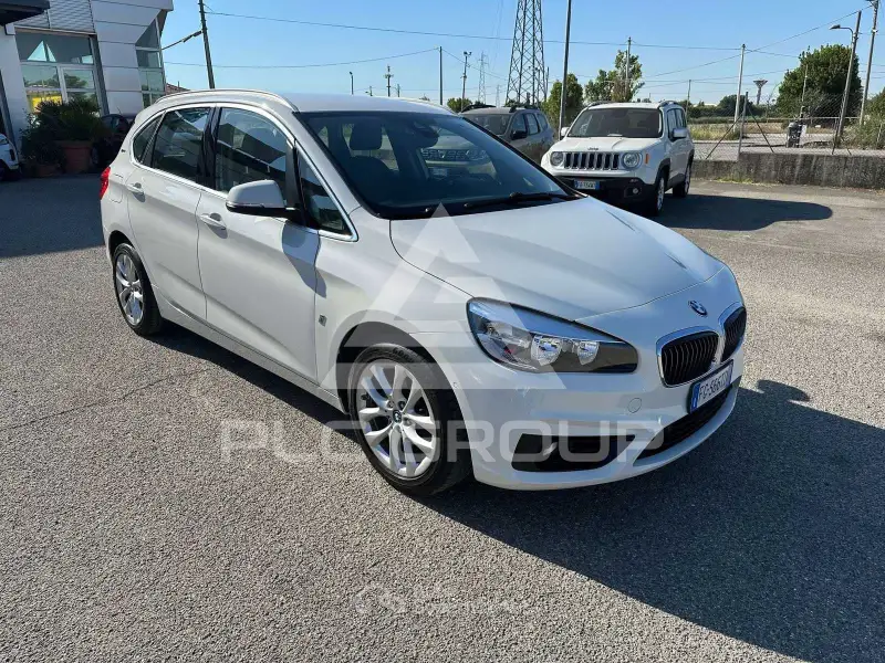 2016 BMW 218