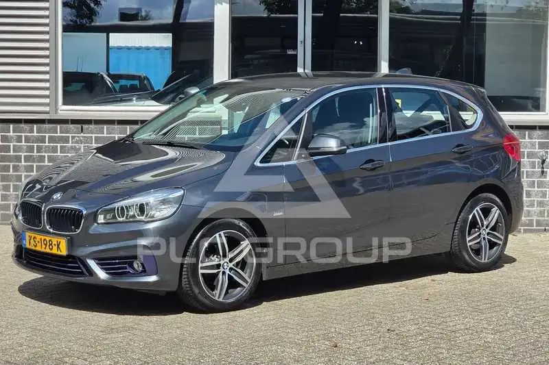 2016 BMW 218