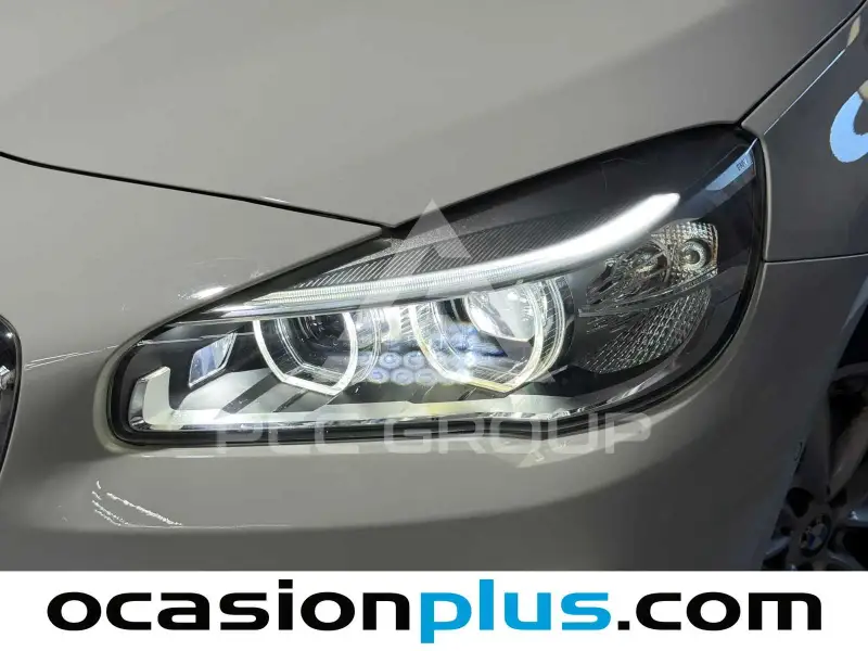 2016 BMW 218