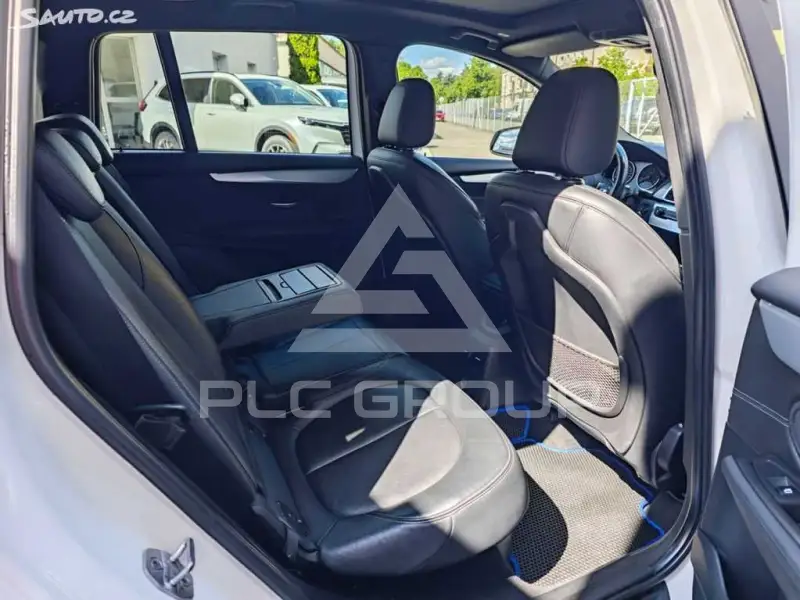 2016 BMW 218