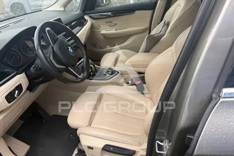 2016 BMW 218