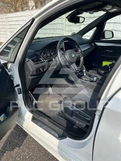 2016 BMW 218