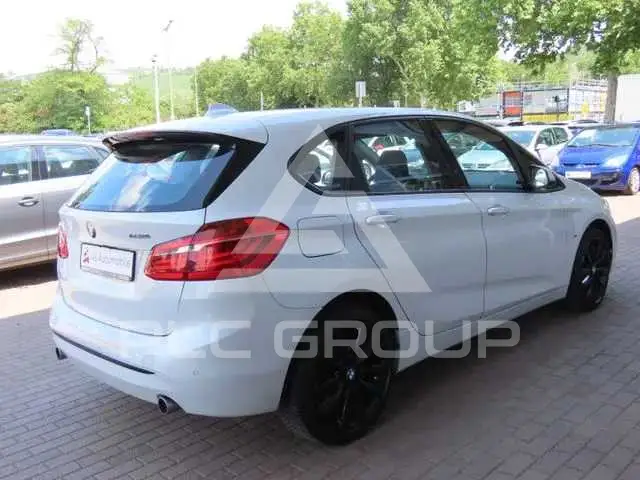 2016 BMW 218