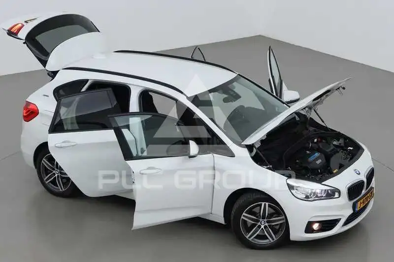 2016 BMW 218
