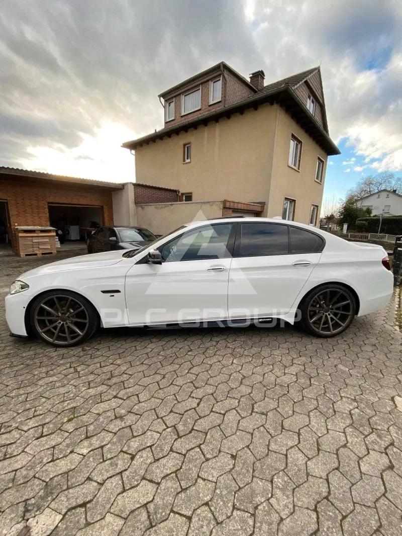 2016 BMW 523