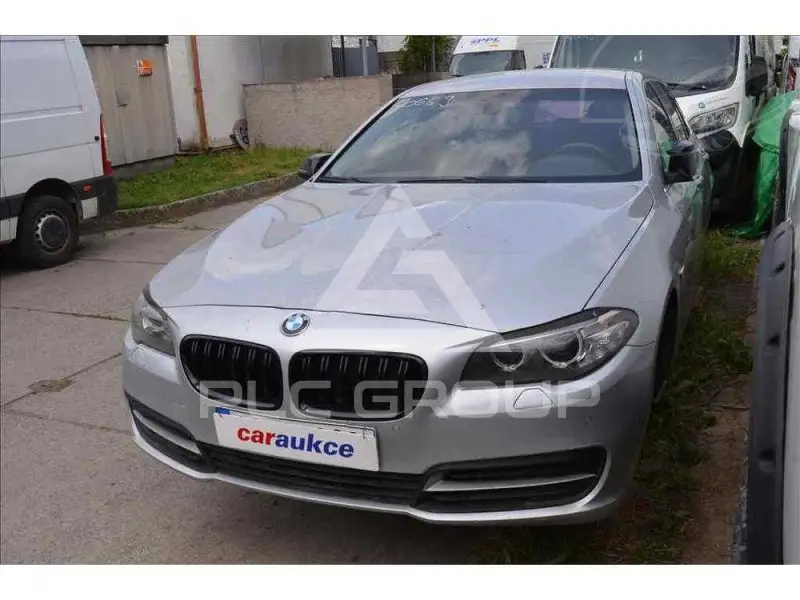 2016 BMW 523