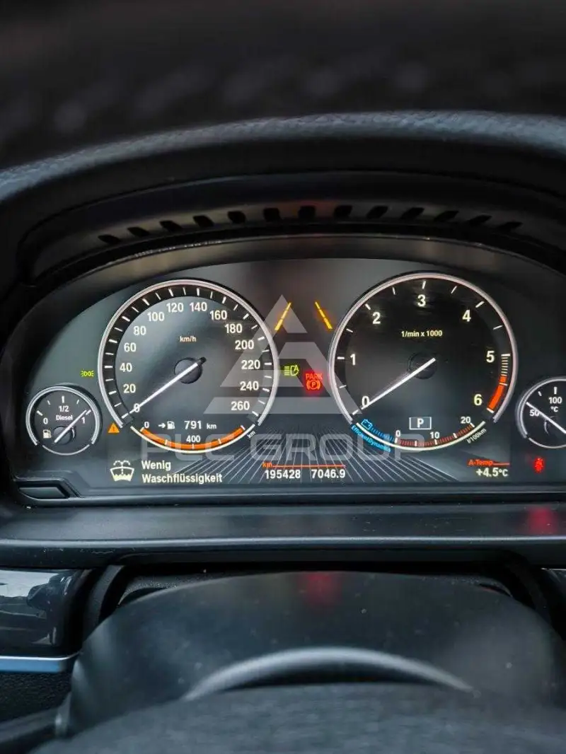 2016 BMW 523