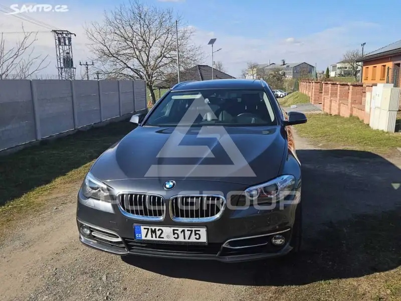 2016 BMW 523