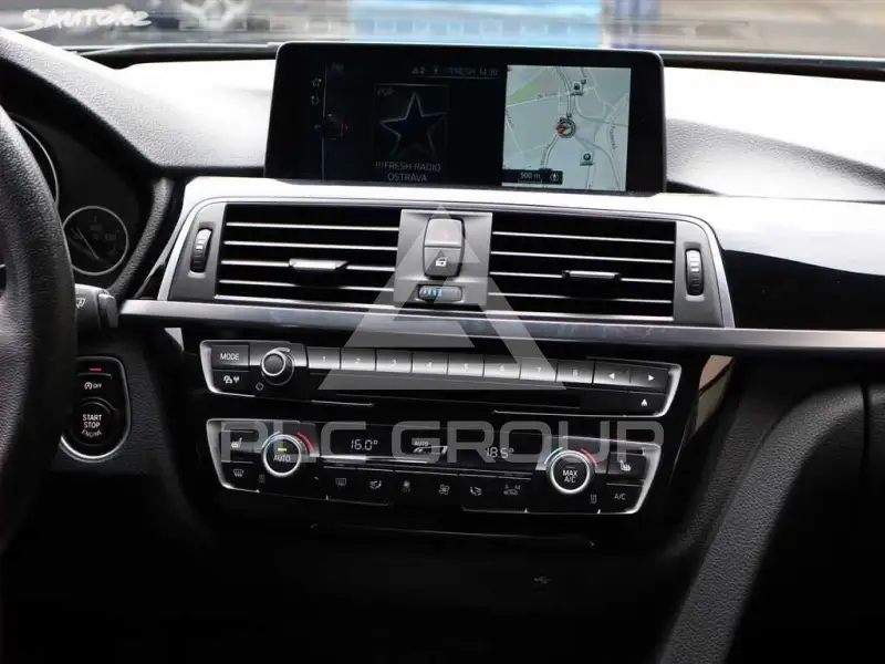 2016 BMW 330