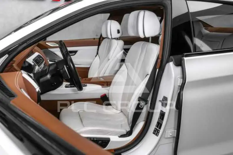 2016 BMW 330