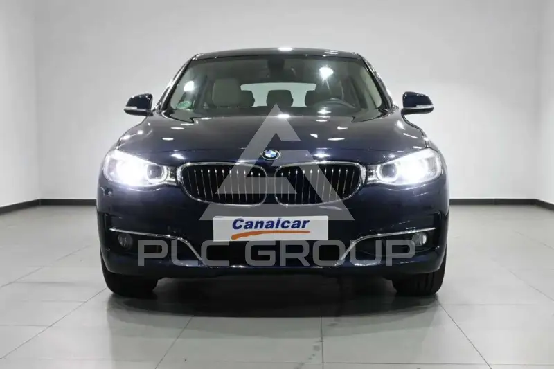 2016 BMW 330
