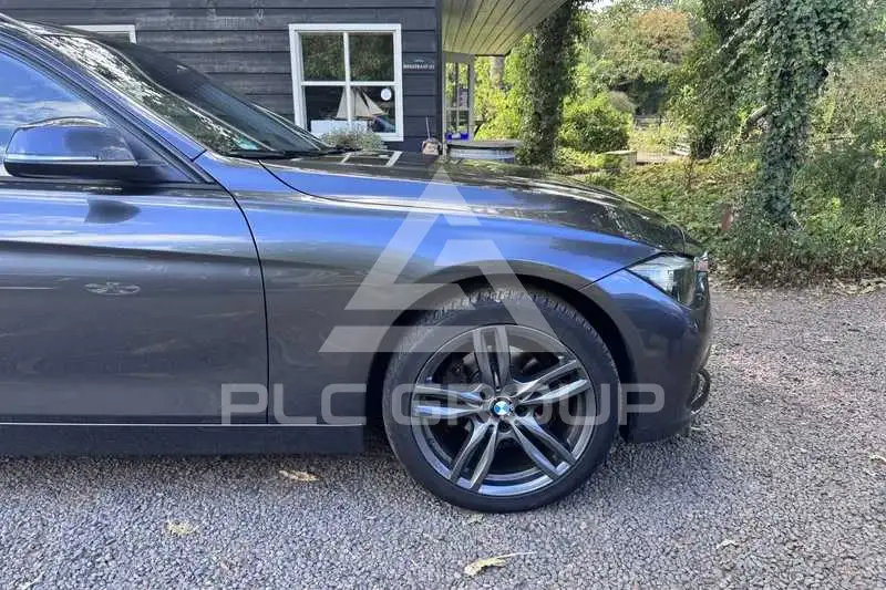 2016 BMW 330