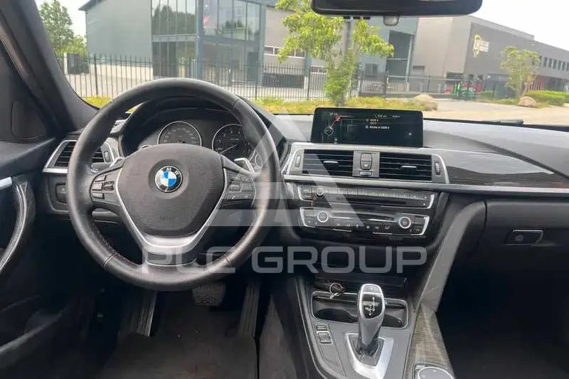 2016 BMW 330