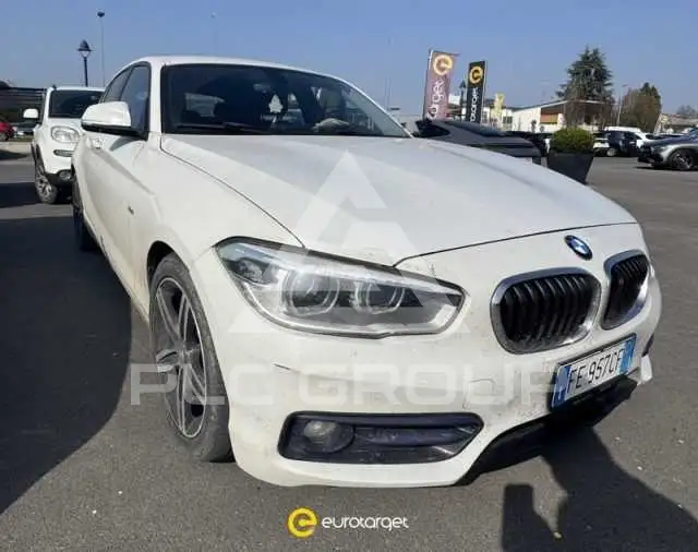 2016 BMW 120