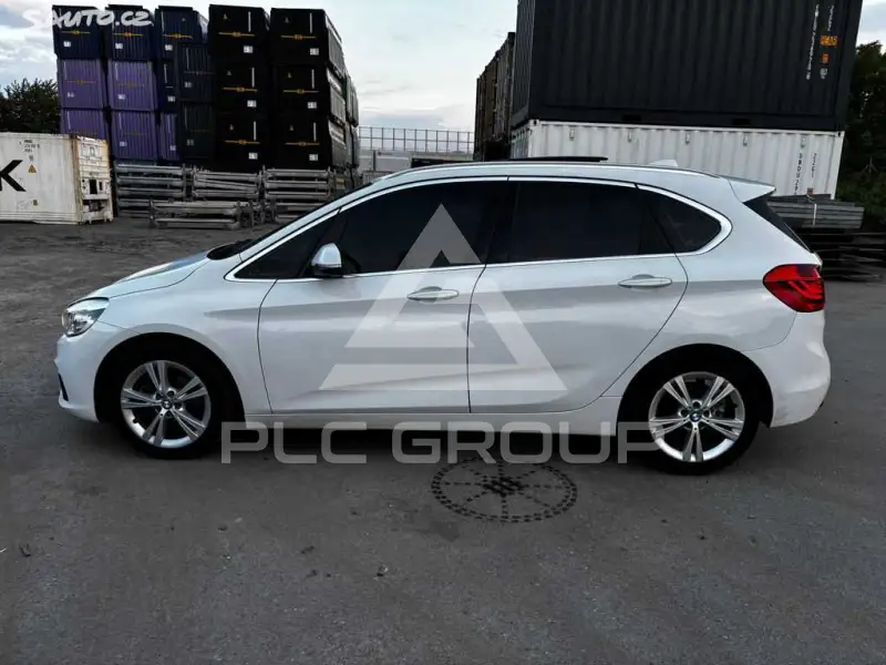 2016 BMW 120