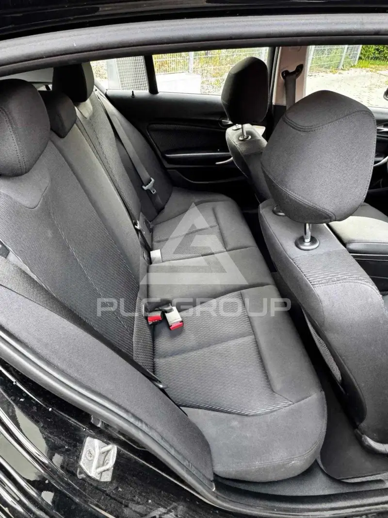 2016 BMW 120