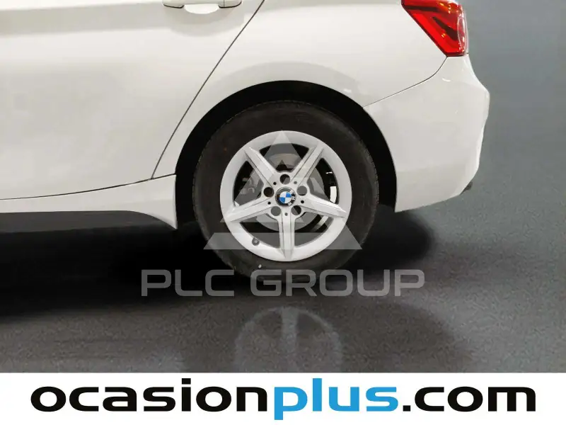 2016 BMW 120