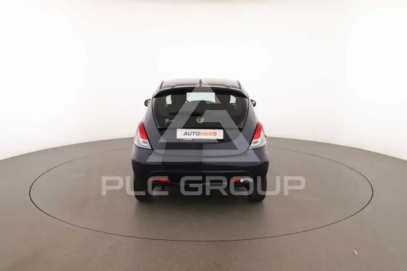 2016 Lancia YPSILON