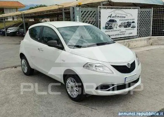 2016 Lancia YPSILON