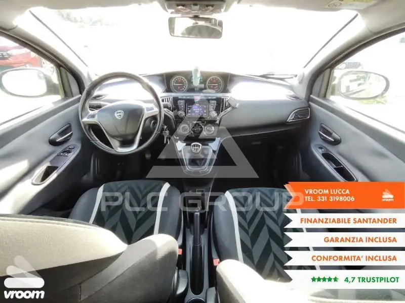 2016 Lancia YPSILON