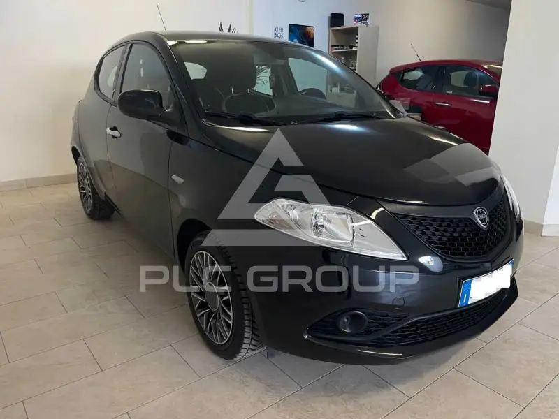 2016 Lancia YPSILON