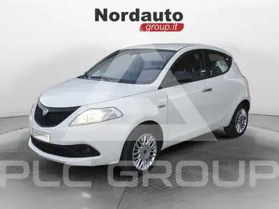 2016 Lancia YPSILON