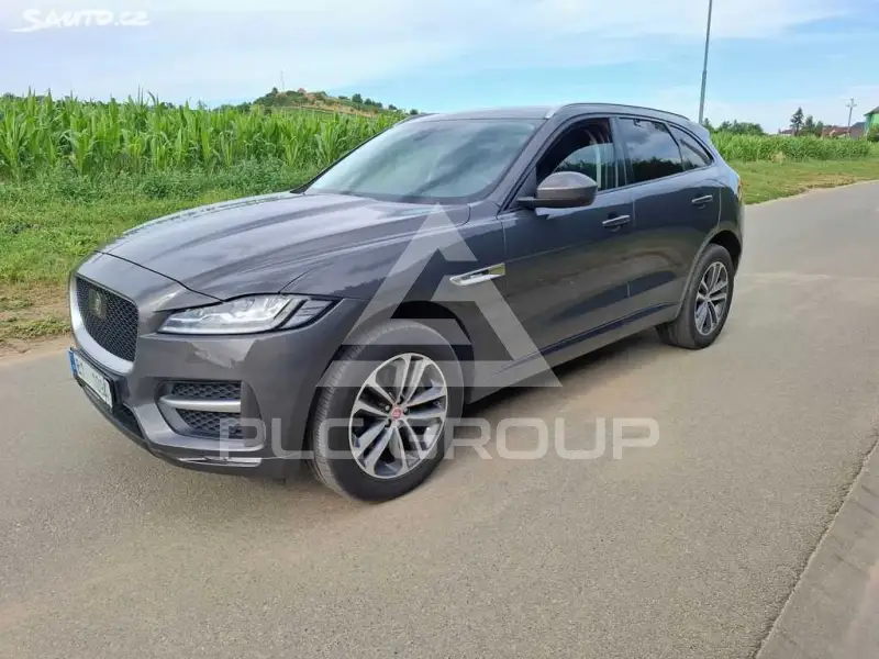 2016 Jaguar F-PACE