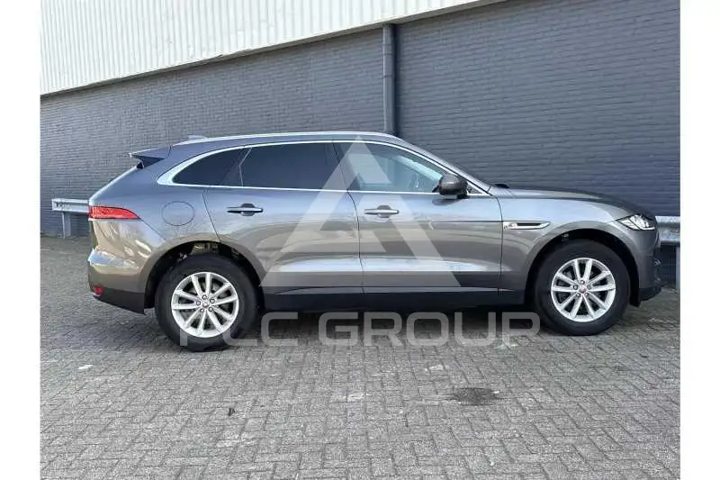 2016 Jaguar F-PACE