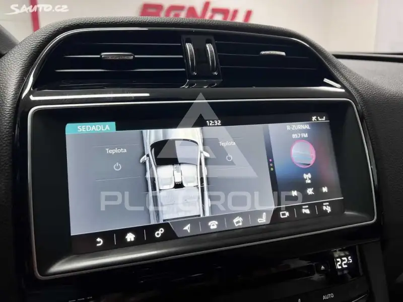2016 Jaguar F-PACE