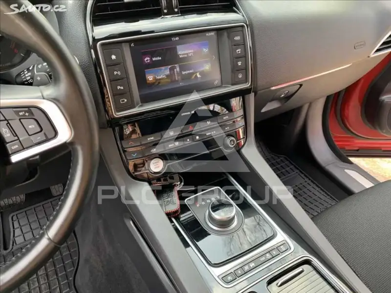 2016 Jaguar F-PACE