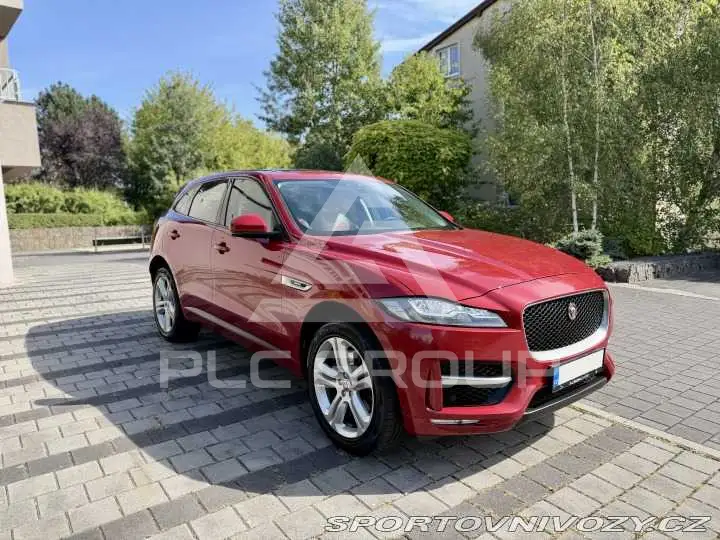 2016 Jaguar F-PACE