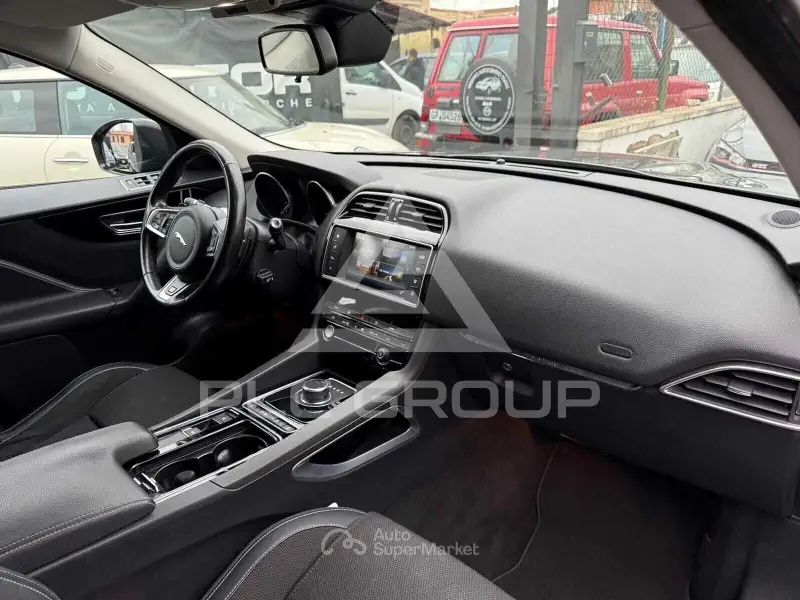 2016 Jaguar F-PACE