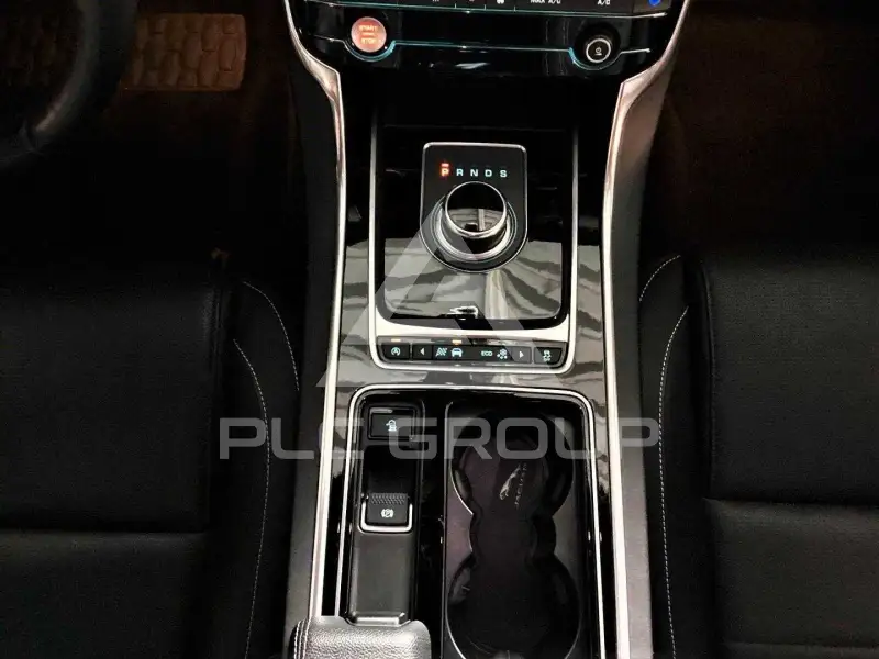 2016 Jaguar XF