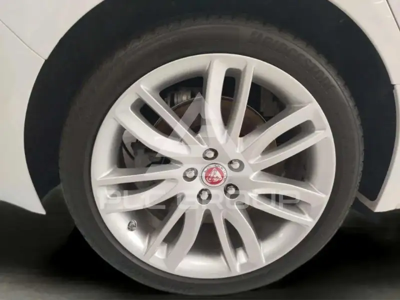 2016 Jaguar XF