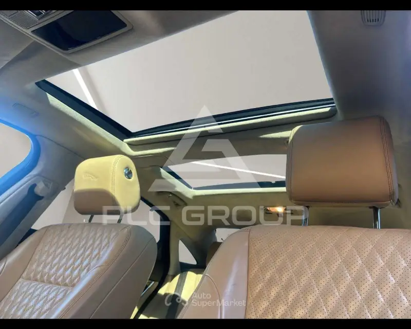2016 Jaguar XJ