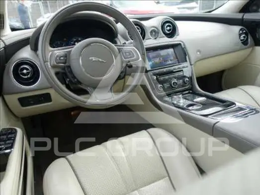 2016 Jaguar XJ