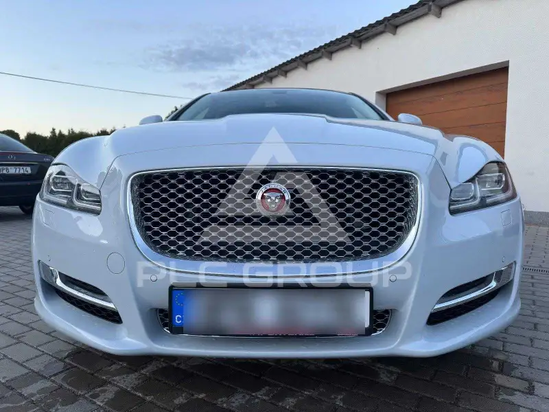 2016 Jaguar XJ