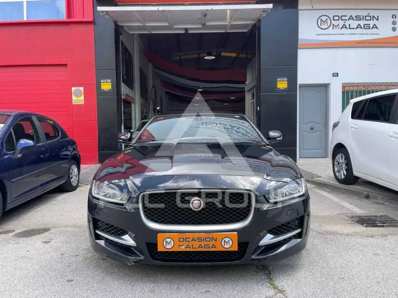 2016 Jaguar XE