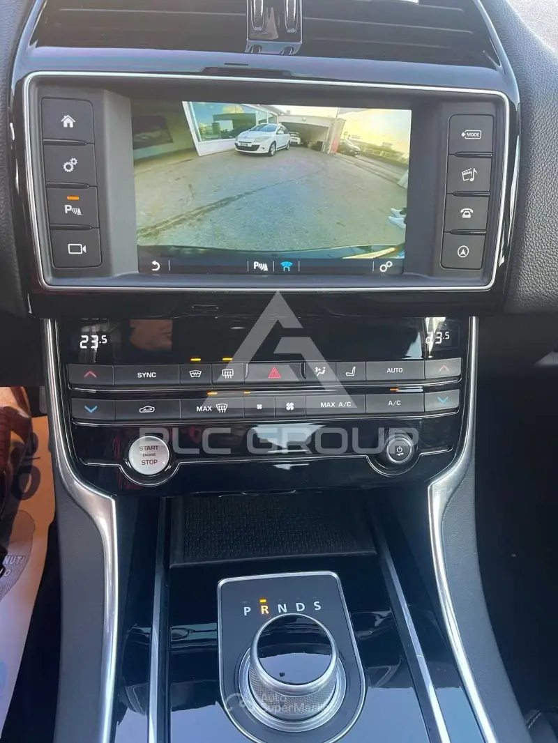 2016 Jaguar XE