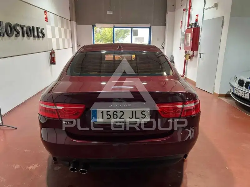 2016 Jaguar XE