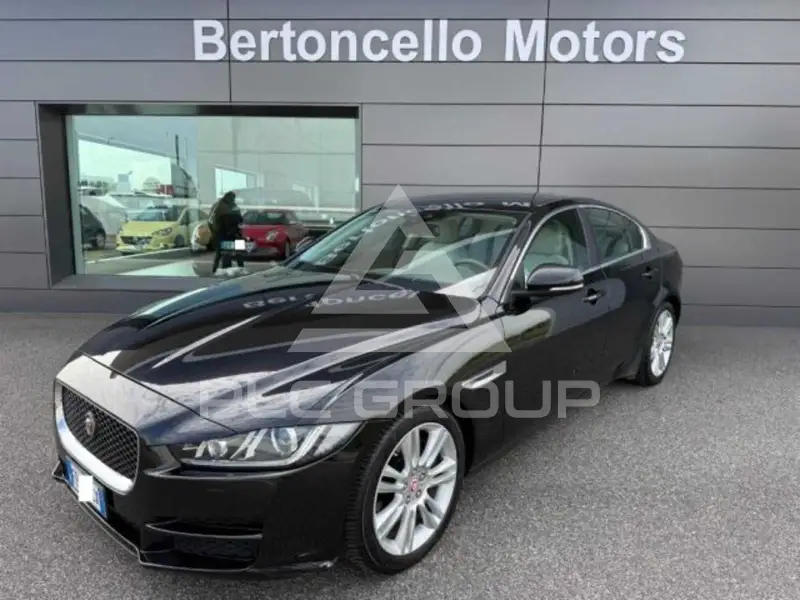2016 Jaguar XE