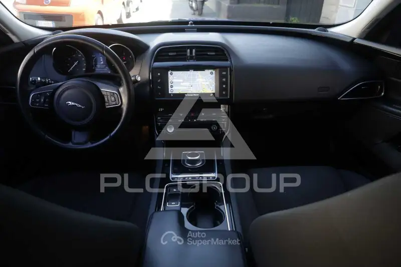 2016 Jaguar XE