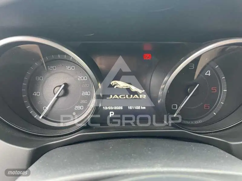 2016 Jaguar XE
