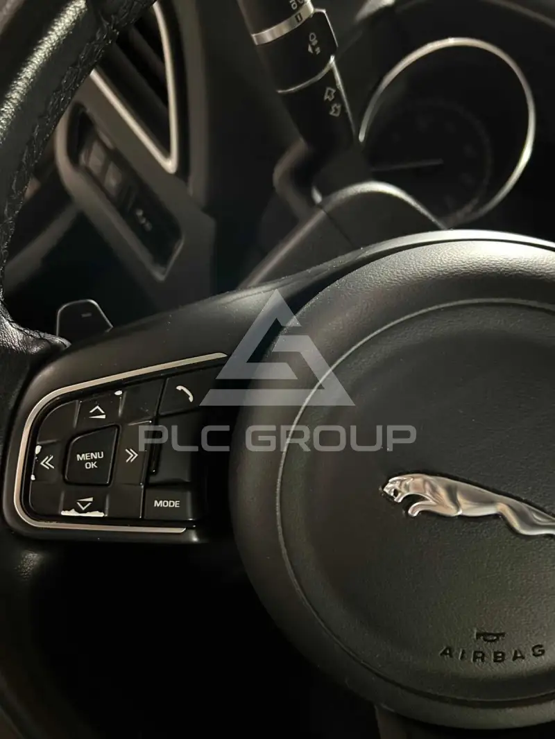2016 Jaguar XE