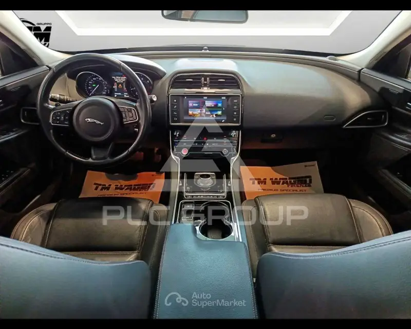 2016 Jaguar XE