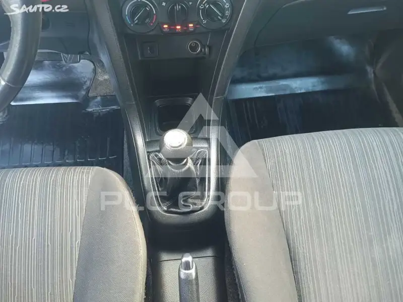 2016 Suzuki SWIFT